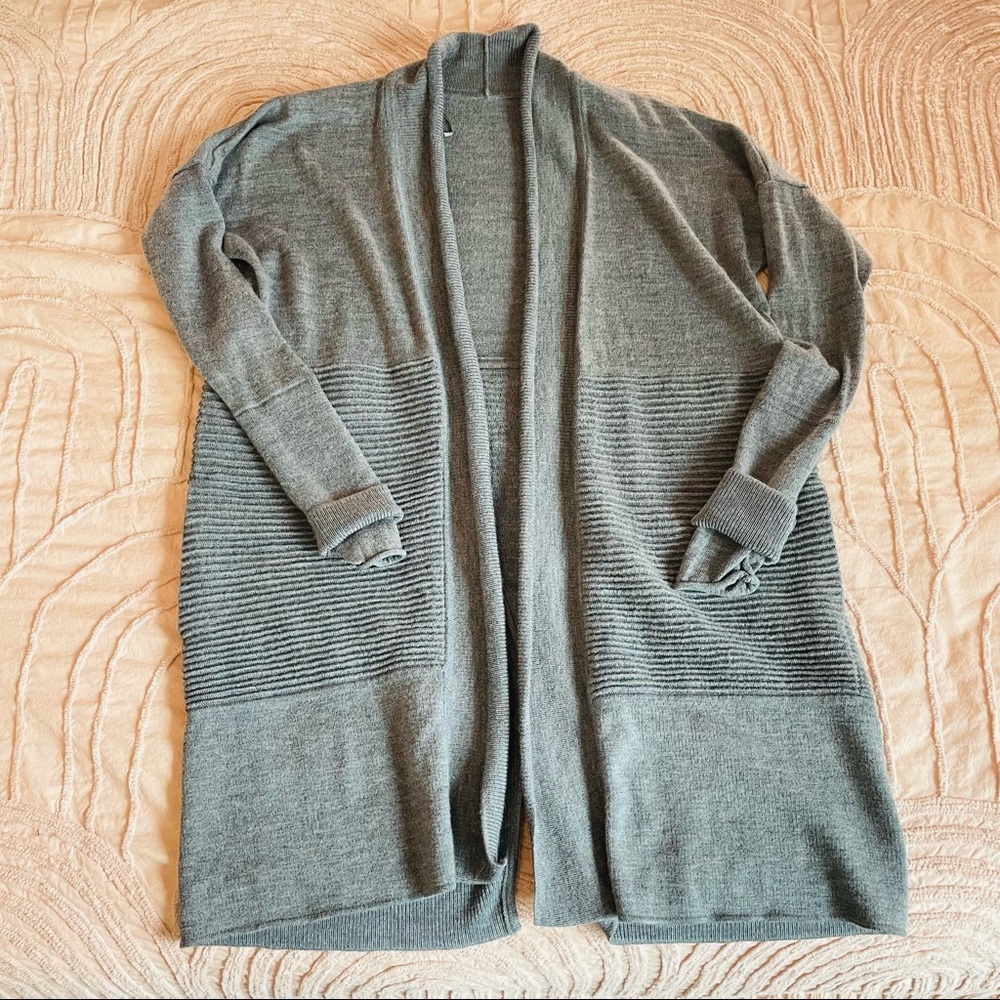 Lululemon Sit In Lotus Wrap